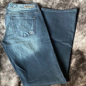 EXPRESS | 4S | LOW-RISE BOOTCUT JEANS